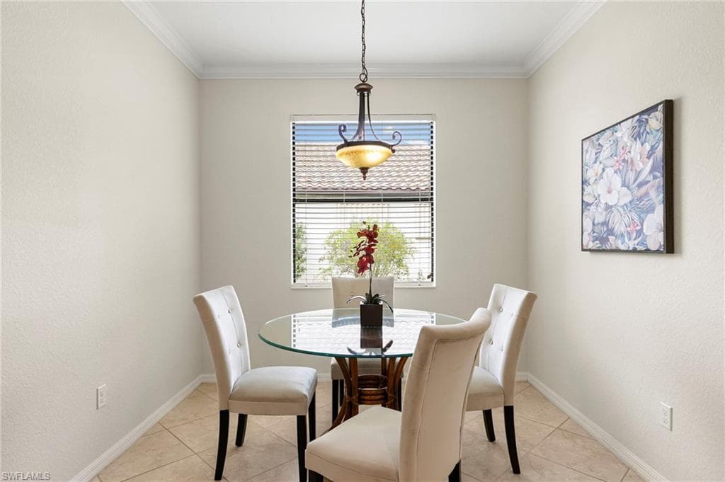 3915 Treasure Cove CIR, NAPLES FL 34114-13