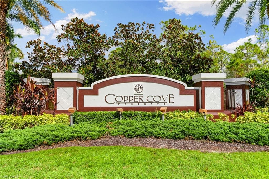 3915 Treasure Cove CIR, NAPLES FL 34114-34