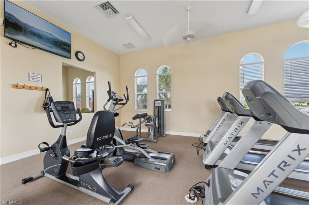 3327 Dandolo CIR, CAPE CORAL FL 33909-25