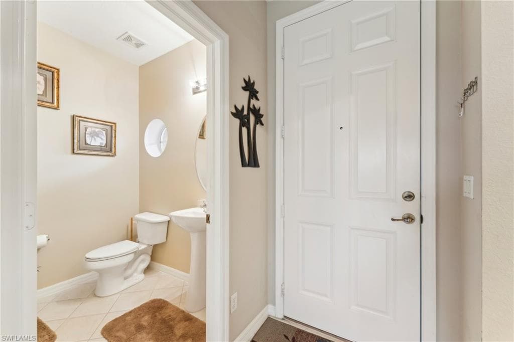 3327 Dandolo CIR, CAPE CORAL FL 33909-20