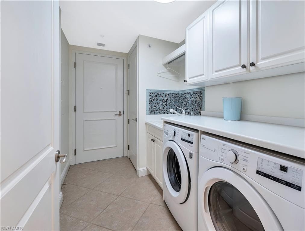 23850 Via Italia CIR # 404, ESTERO FL 34134-38