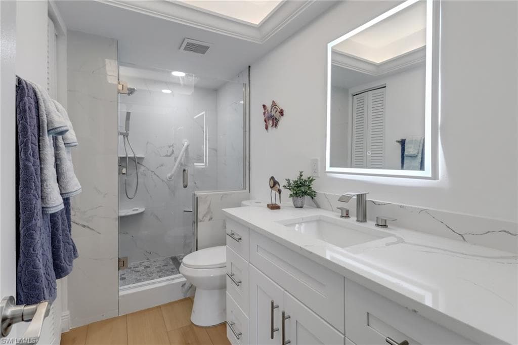 1200 Cherrystone CT # A104, NAPLES FL 34102-15