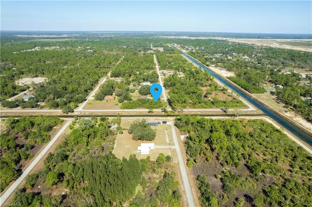 4407 E 20th ST, ALVA FL 33920-6