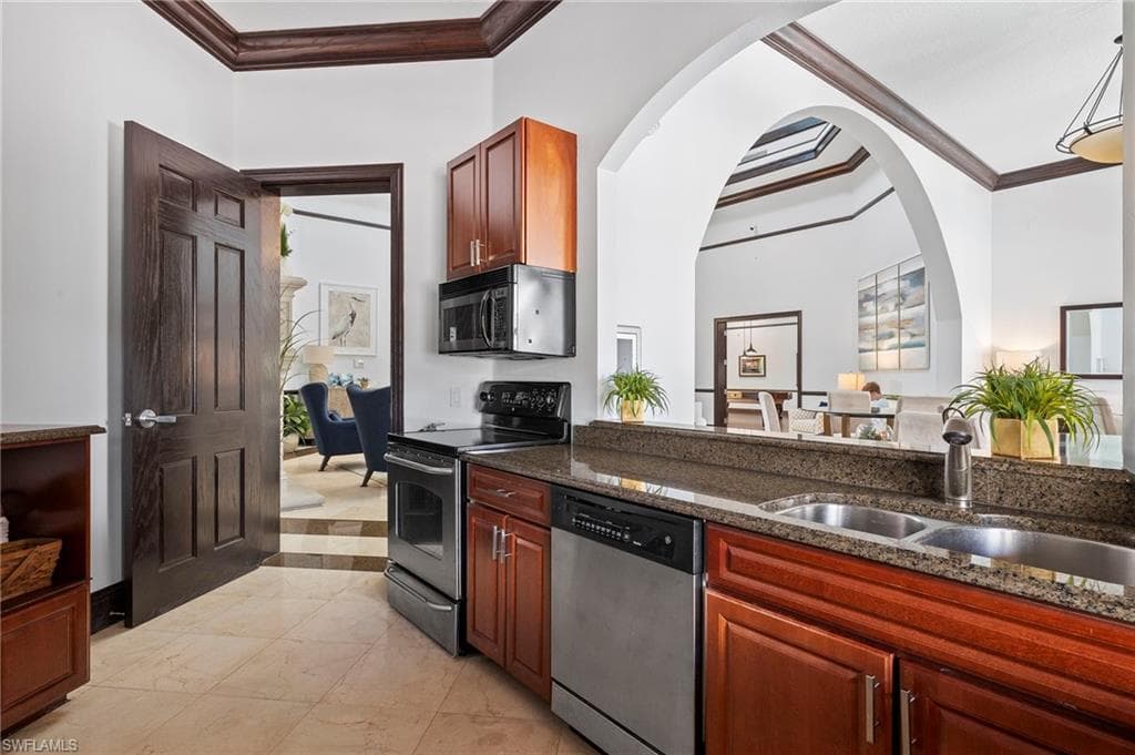 12955 Positano CIR # 104, NAPLES FL 34105-29