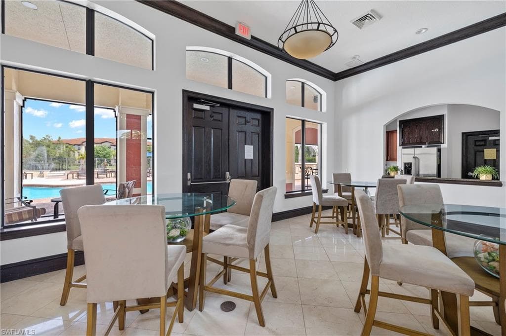 12955 Positano CIR # 104, NAPLES FL 34105-38