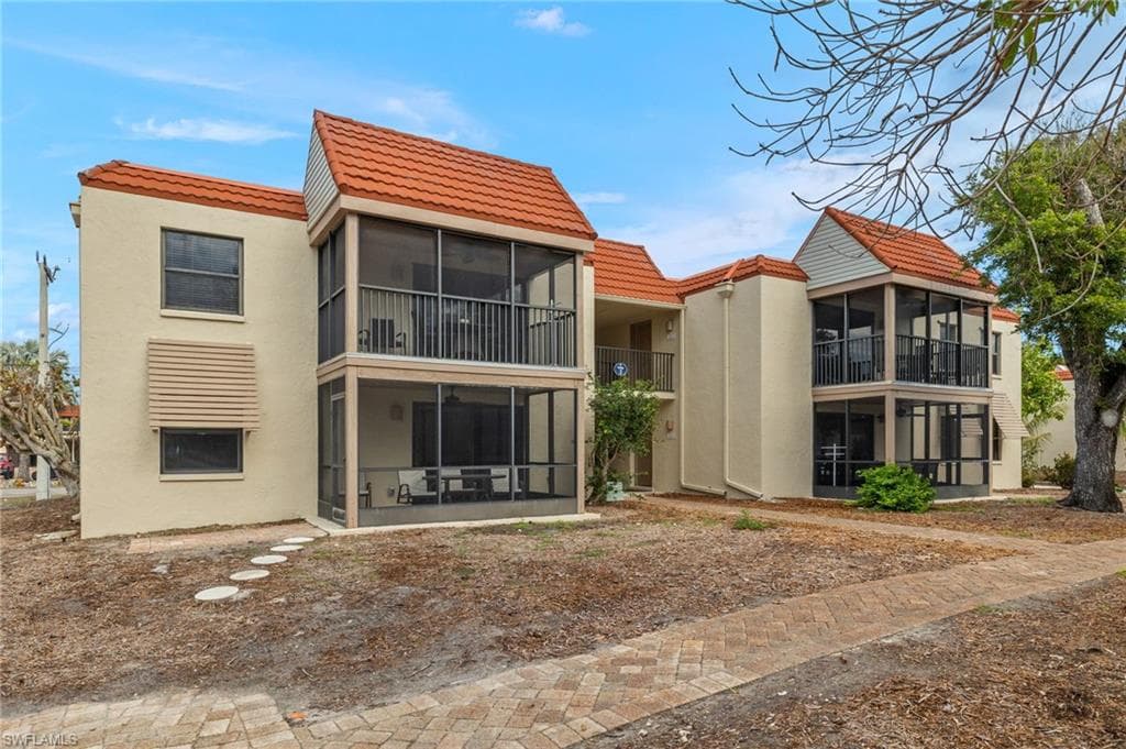 845 E Gulf DR # 212, SANIBEL FL 33957-23