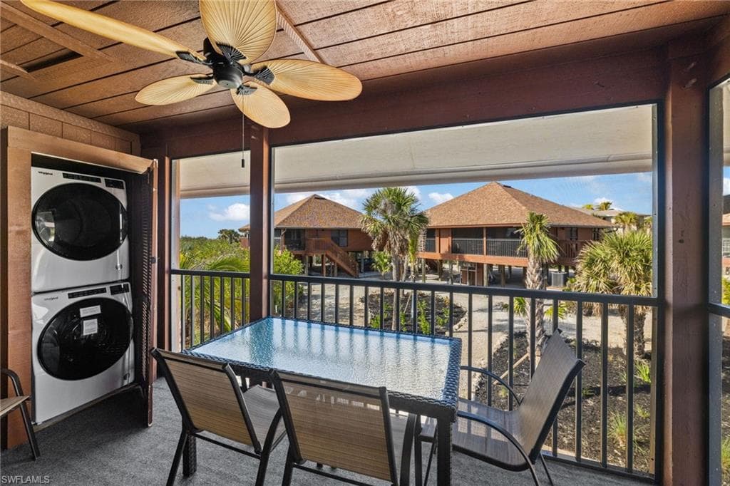 1811 Olde Middle Gulf DR # 10, SANIBEL FL 33957-19