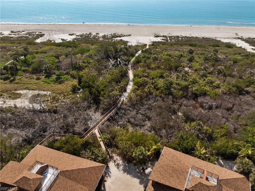 1811 Olde Middle Gulf DR # 10, SANIBEL FL 33957-33