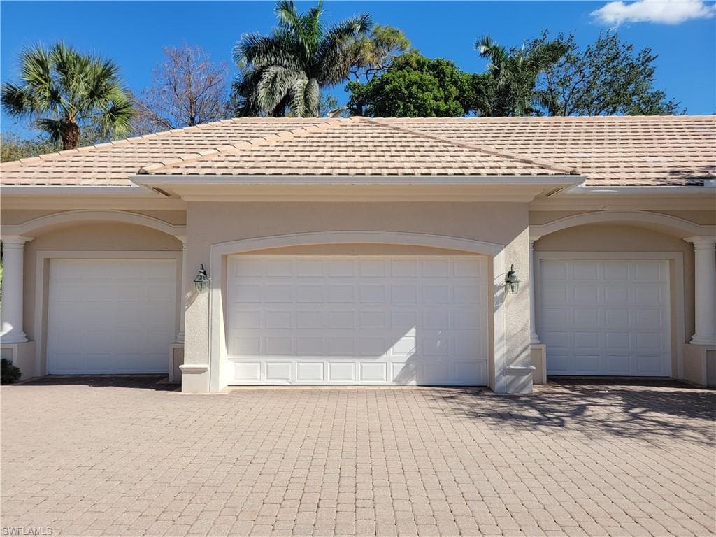 1269 Pocantico LN-28