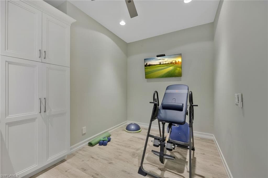 12303 Colliers Reserve DR, NAPLES FL 34110-21