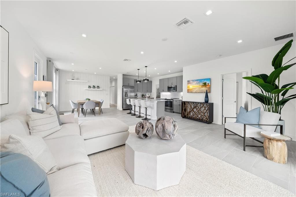 13020 Georges Cay PL, FORT MYERS FL 33913-1