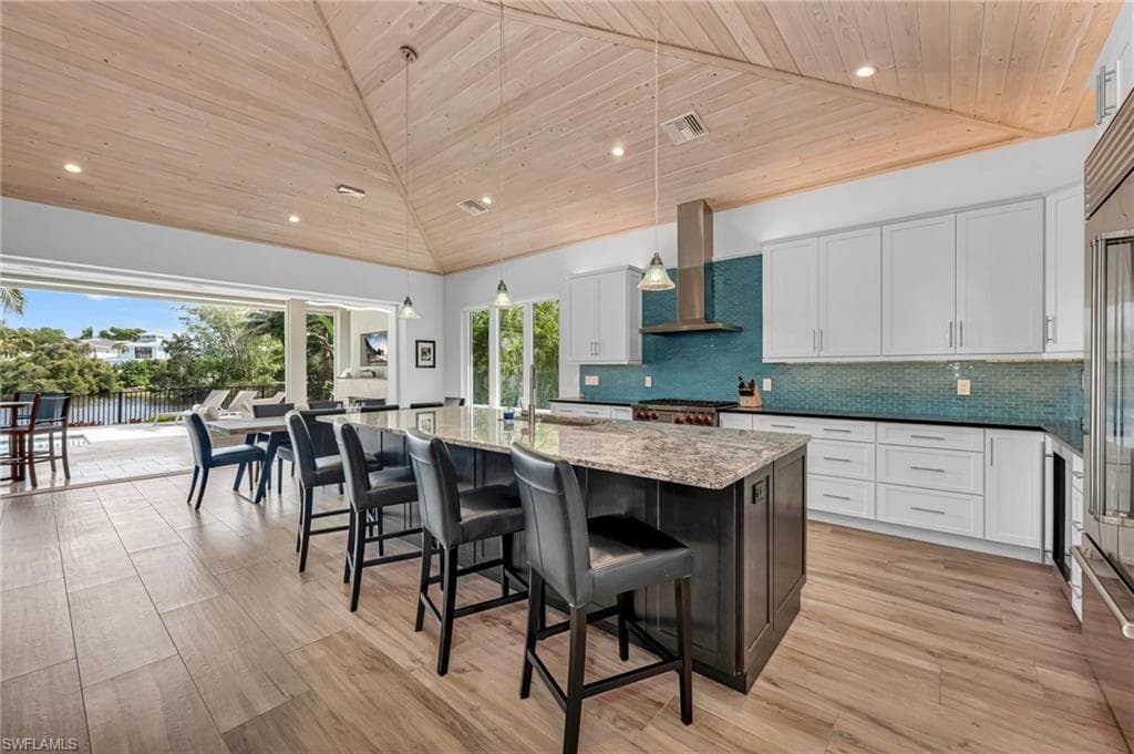 1050 11th ST N, NAPLES FL 34102-4