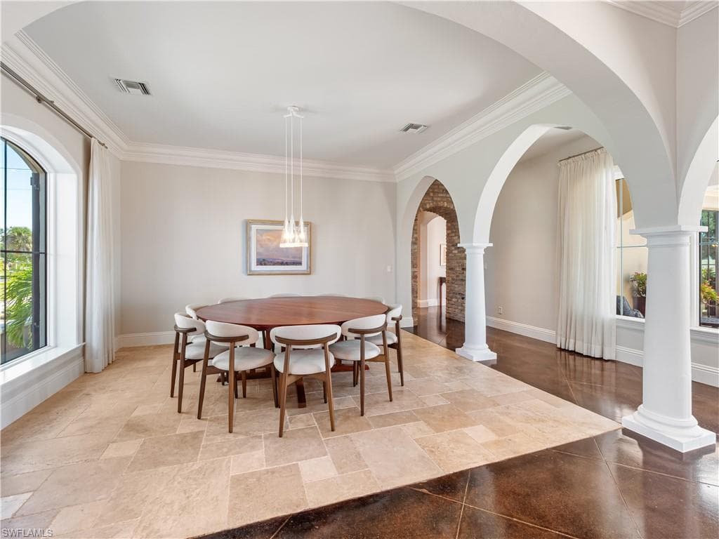 6005 W Riverside DR, FORT MYERS FL 33919-4