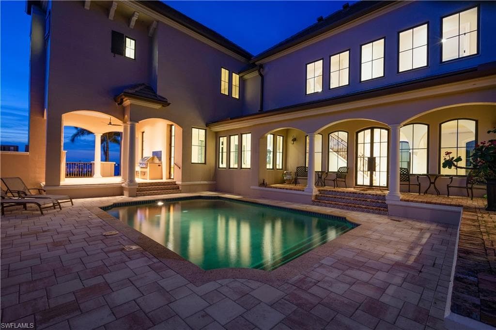 6005 W Riverside DR, FORT MYERS FL 33919-23