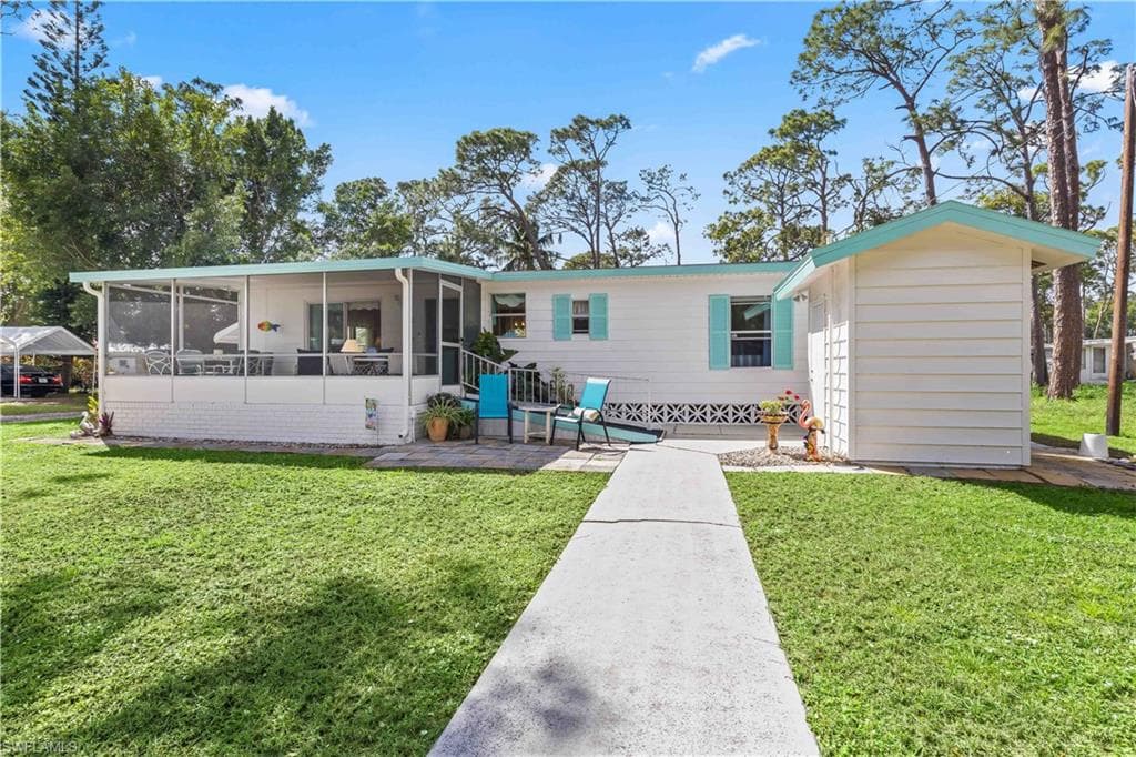 7713 Ebson DR, NORTH FORT MYERS FL 33917-22