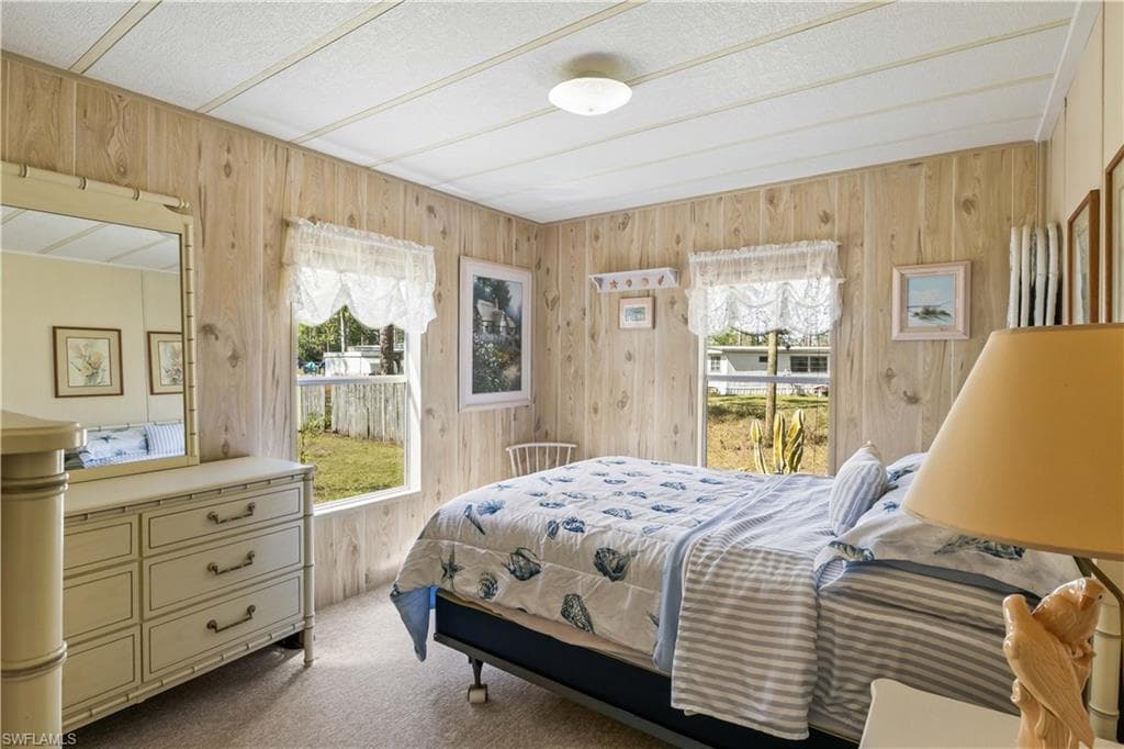 7713 Ebson DR, NORTH FORT MYERS FL 33917-15