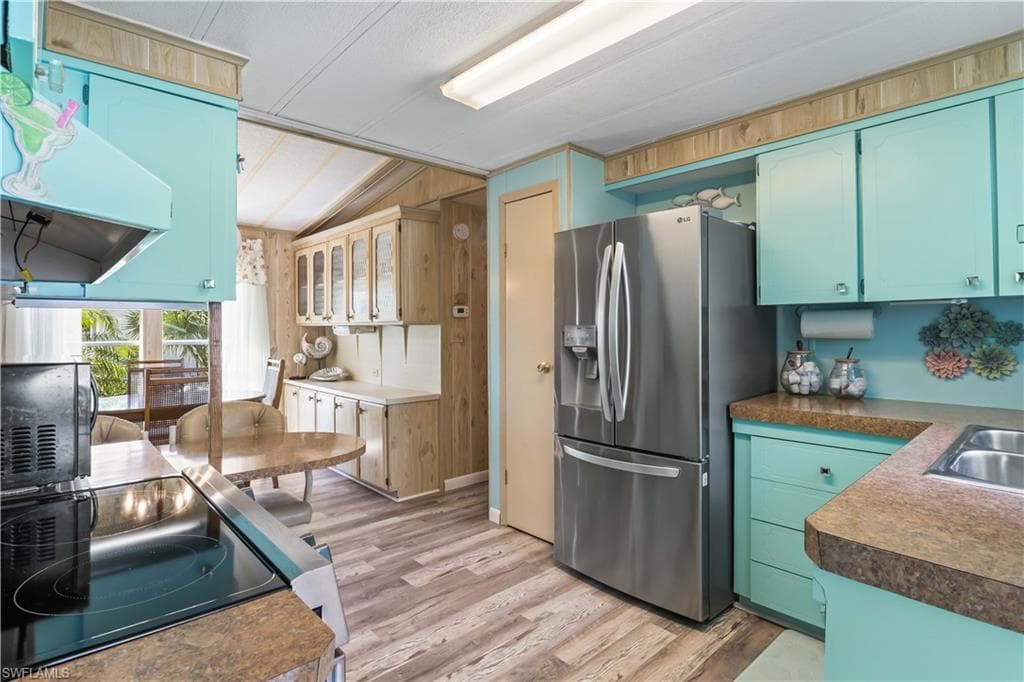 7713 Ebson DR, NORTH FORT MYERS FL 33917-11