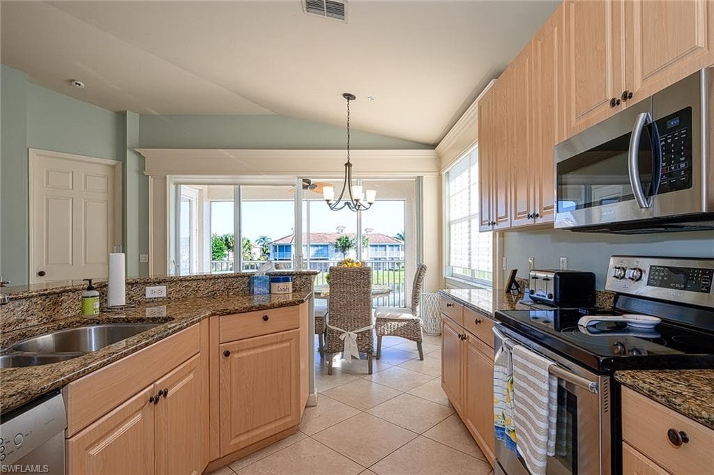 3058 Driftwood WAY # 4408, NAPLES FL 34109-7