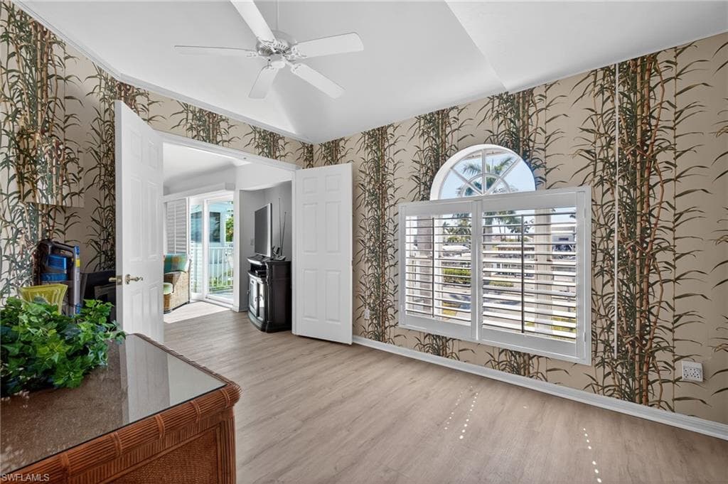 12130 Siesta DR, FORT MYERS BEACH FL 33931-6