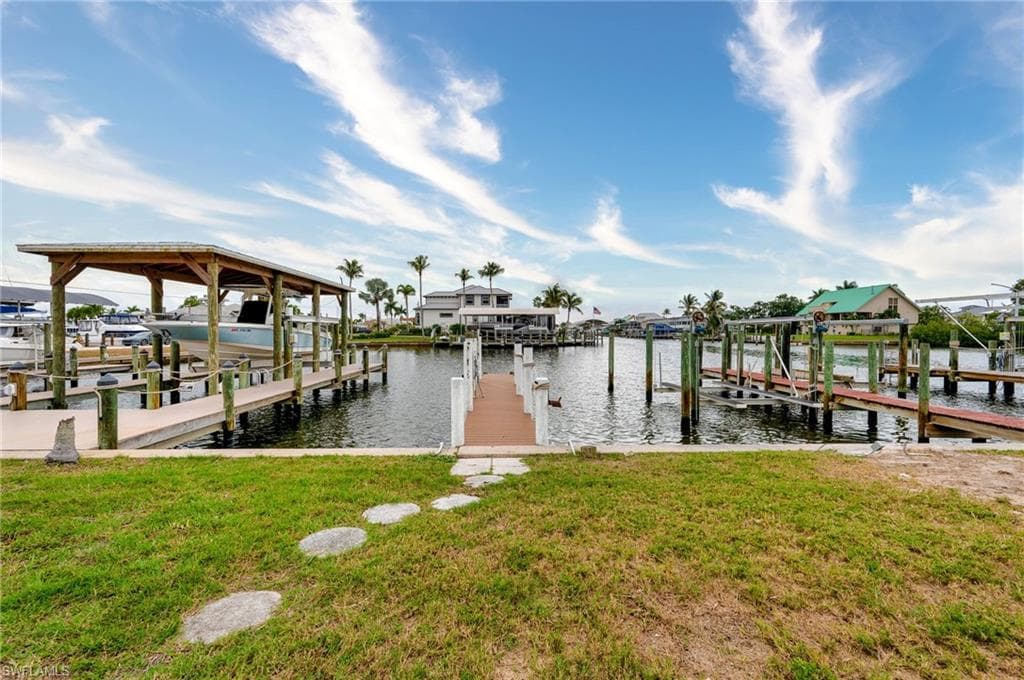12130 Siesta DR, FORT MYERS BEACH FL 33931-40