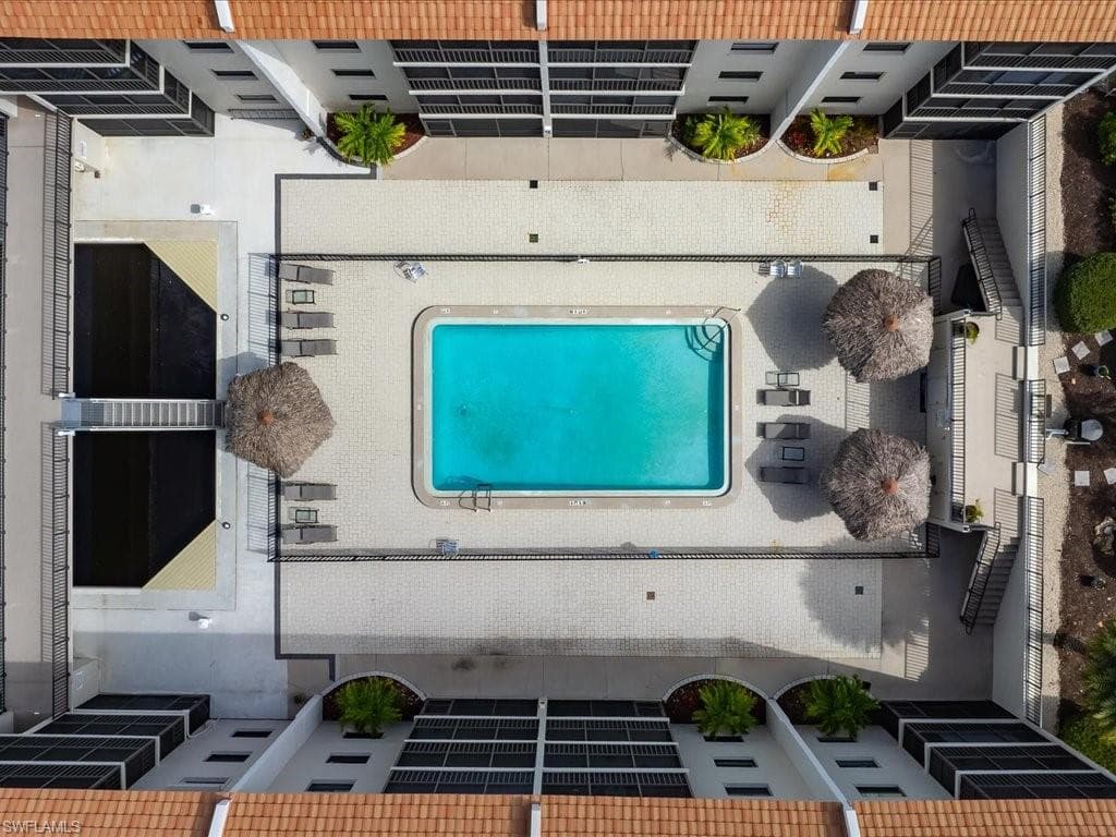 9395 Pennsylvania AVE # 7, BONITA SPRINGS FL 34135-25