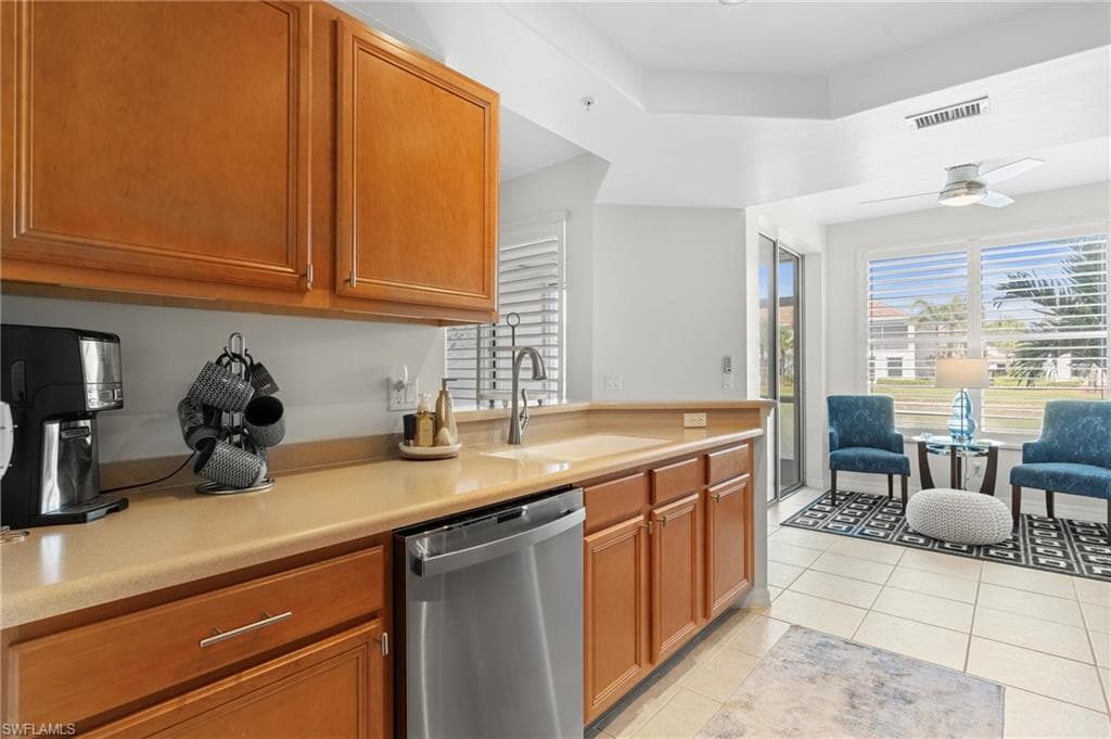 11611 Navarro WAY # 2006, FORT MYERS FL 33908-13