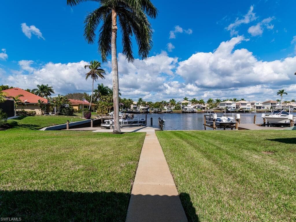 111 Morning Star Cay, NAPLES FL 34114-23