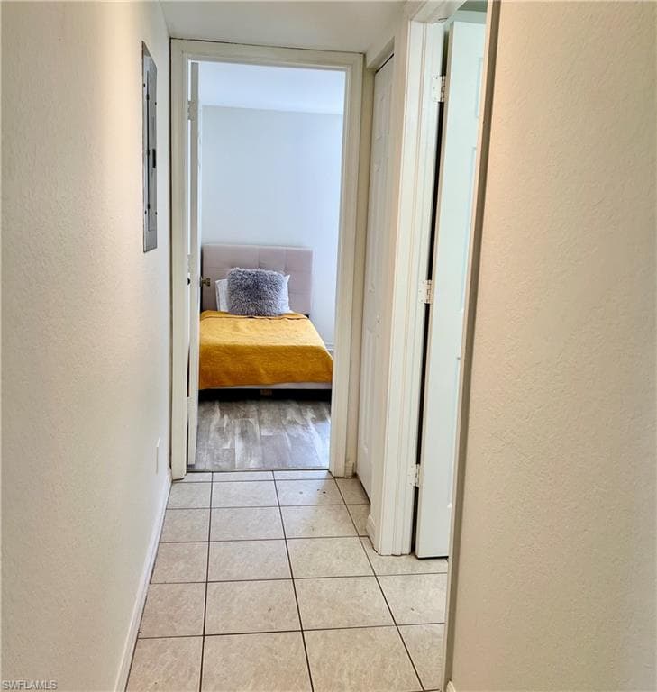 26728 Little John CT # 6, BONITA SPRINGS FL 34135-5
