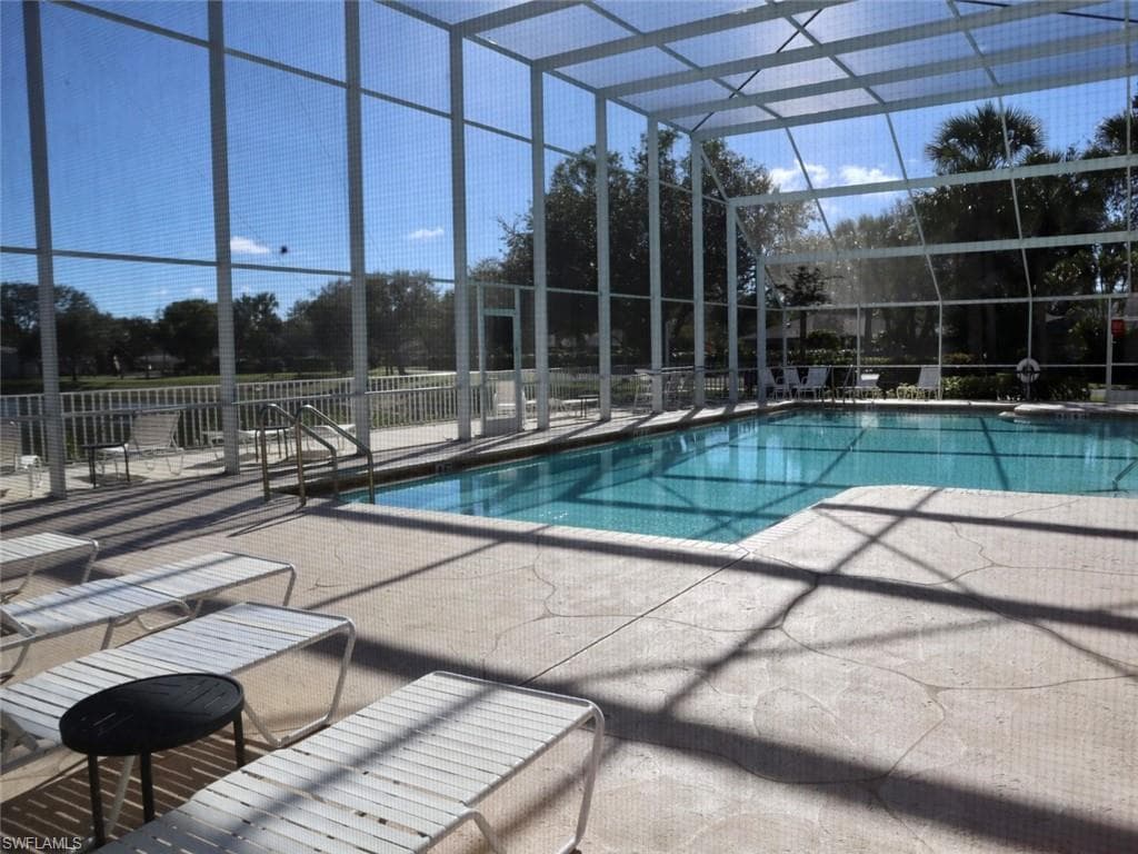 26728 Little John CT # 6, BONITA SPRINGS FL 34135-25