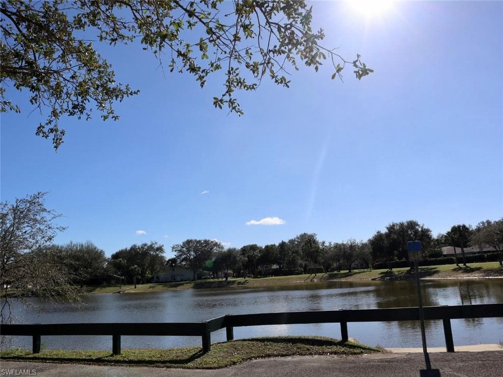26728 Little John CT # 6, BONITA SPRINGS FL 34135-29