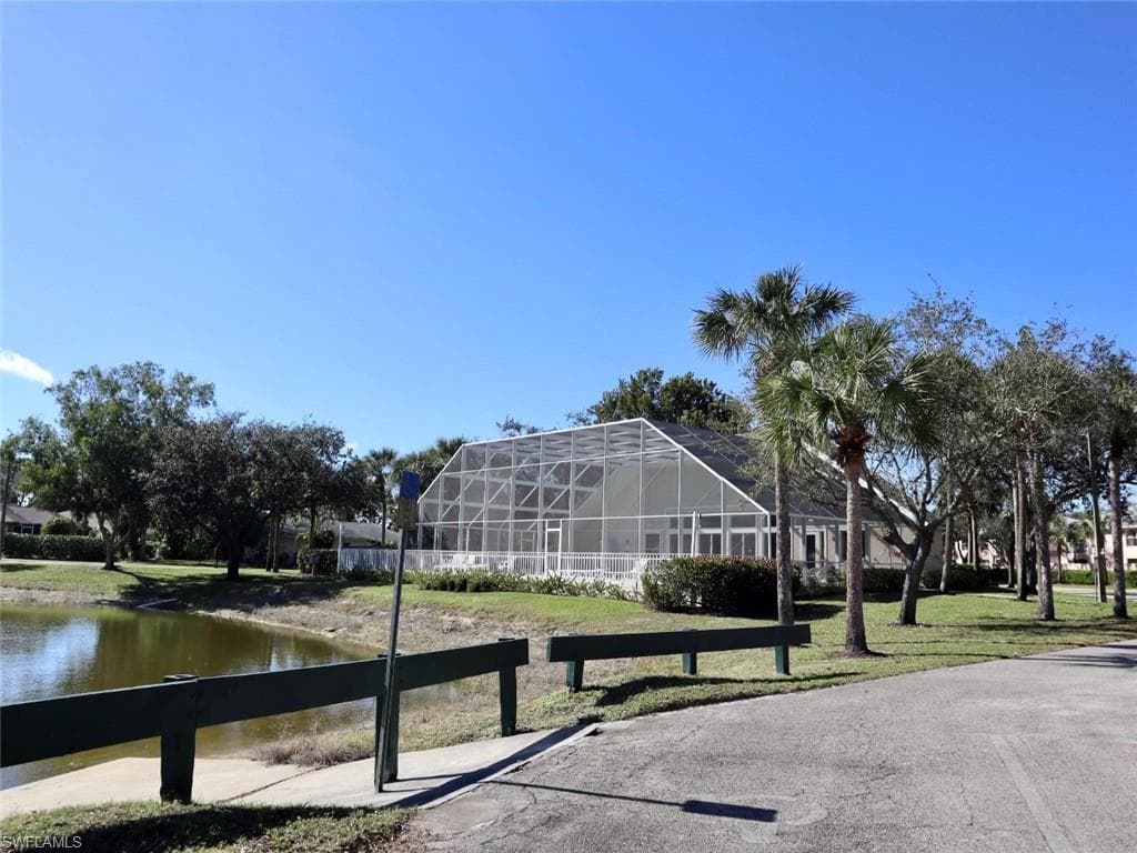 26728 Little John CT # 6, BONITA SPRINGS FL 34135-28