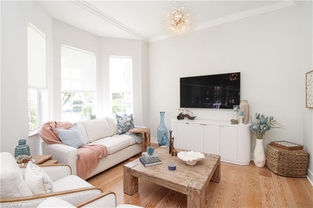 453 8th AVE S # 106, NAPLES FL 34102-14