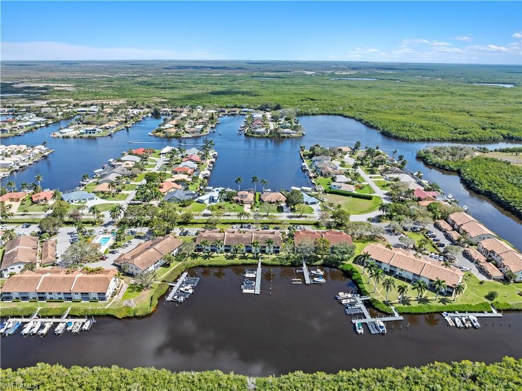 182 Newport DR # 1003, NAPLES FL 34114-38