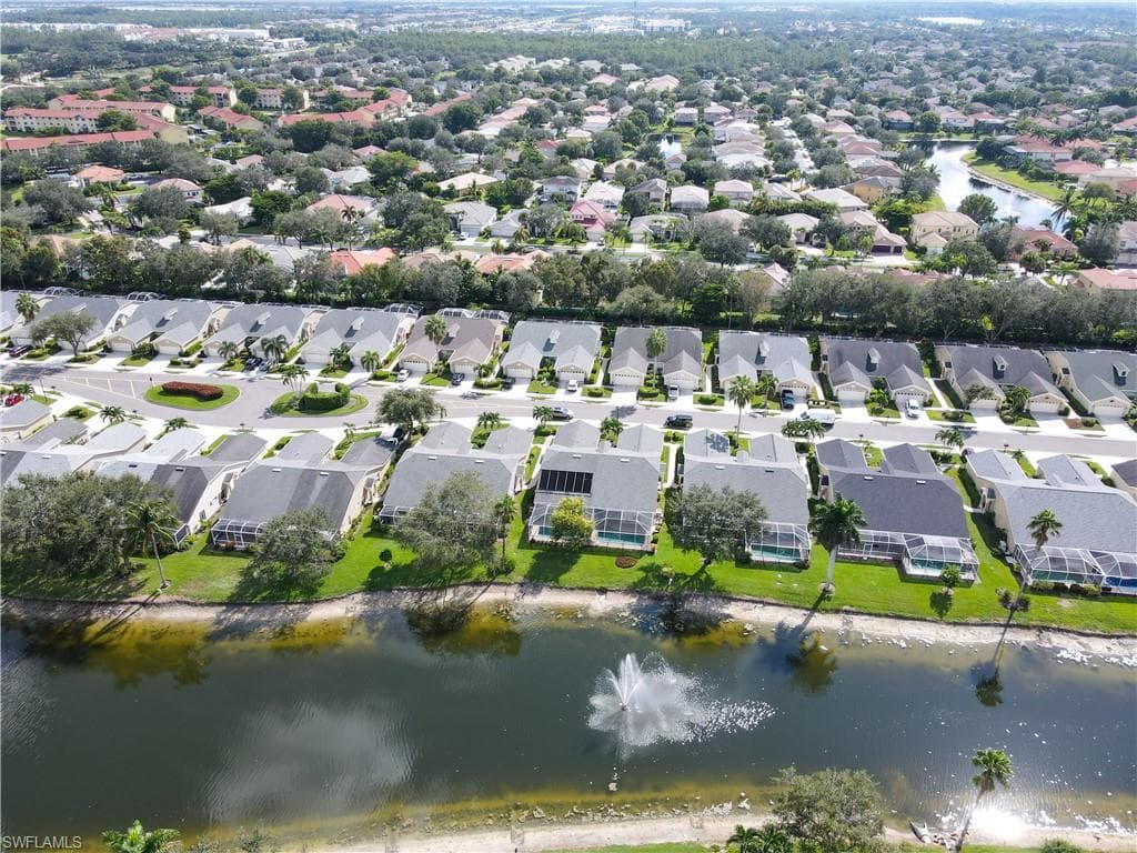 8220 Ibis Cove CIR # B216, NAPLES FL 34119-16