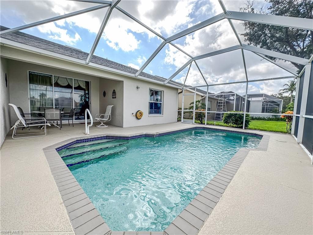 8220 Ibis Cove CIR # B216, NAPLES FL 34119-15