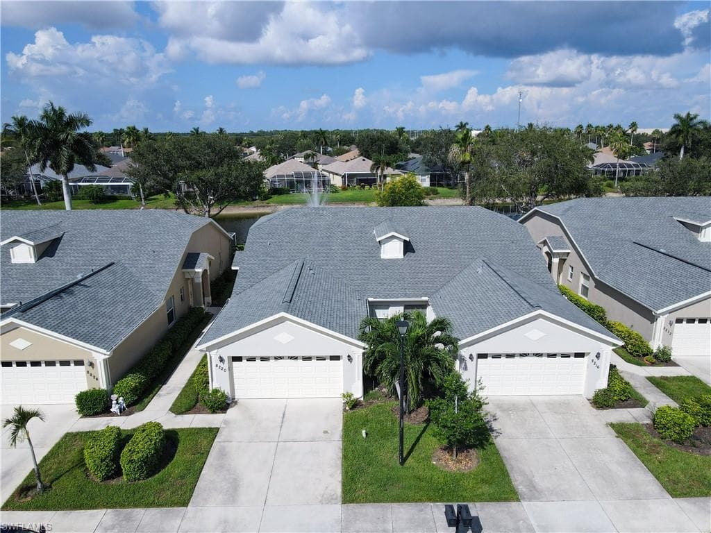 8220 Ibis Cove CIR # B216, NAPLES FL 34119-29