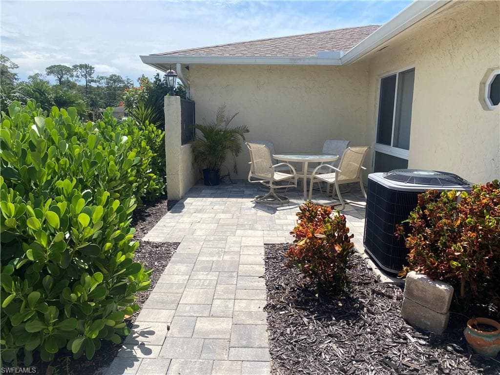 51 Glades BLVD # 2, NAPLES FL 34112-1