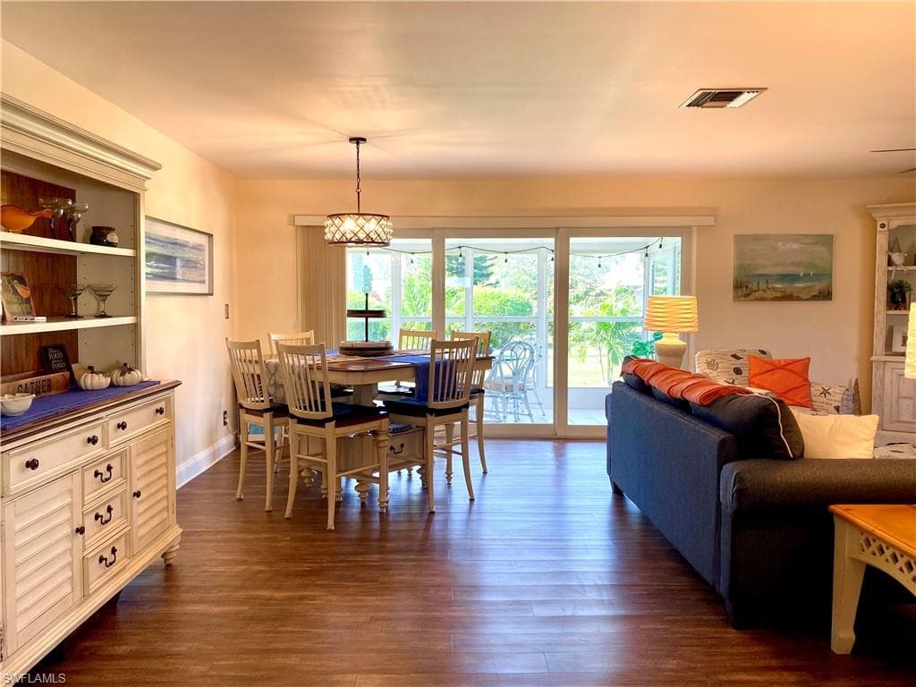 51 Glades BLVD # 2, NAPLES FL 34112-3