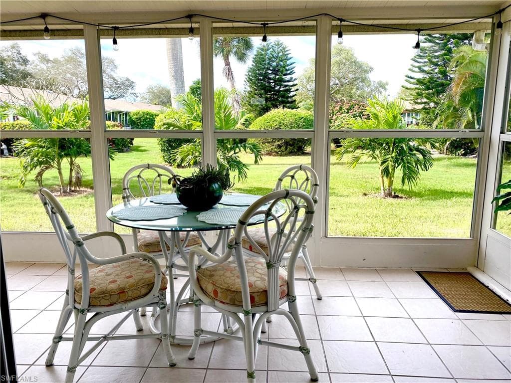 51 Glades BLVD # 2, NAPLES FL 34112-20