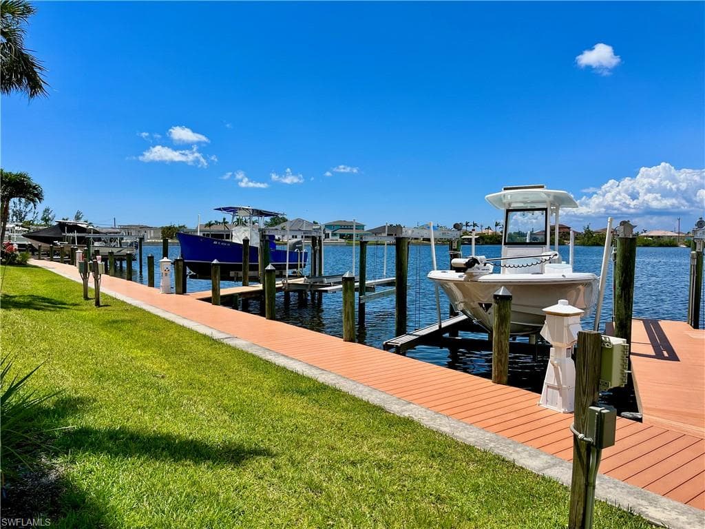 174 Shadroe Cove CIR # 1001, CAPE CORAL FL 33991-6