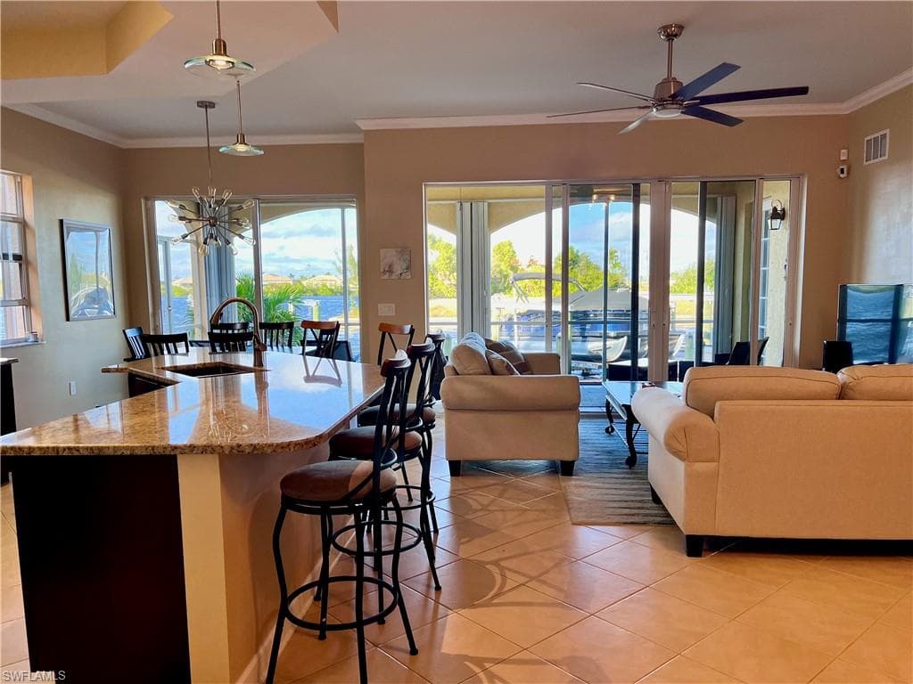 174 Shadroe Cove CIR # 1001, CAPE CORAL FL 33991-9