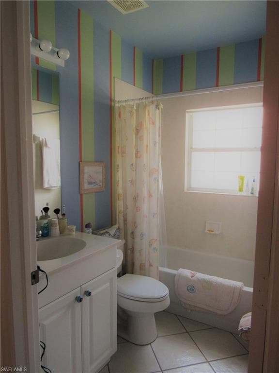 3015 Horizon LN # 2702, NAPLES FL 34109-15