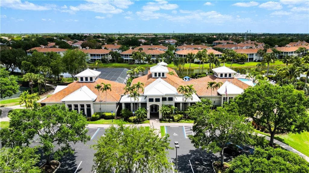 3077 Windsong CT # 704, NAPLES FL 34109-44