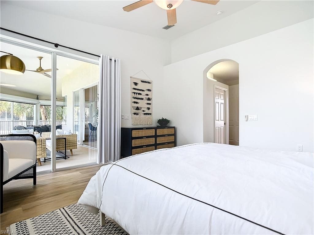 3077 Windsong CT # 704, NAPLES FL 34109-24