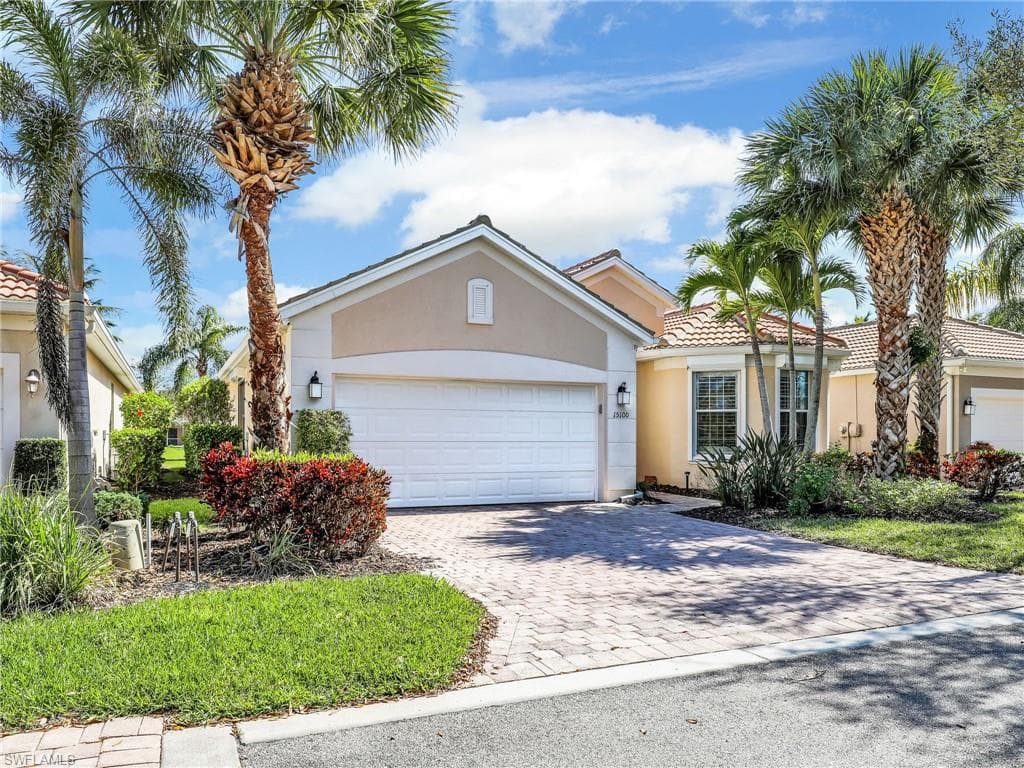 15100 Danios DR, BONITA SPRINGS FL 34135-6