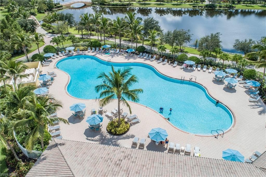 15100 Danios DR, BONITA SPRINGS FL 34135-44