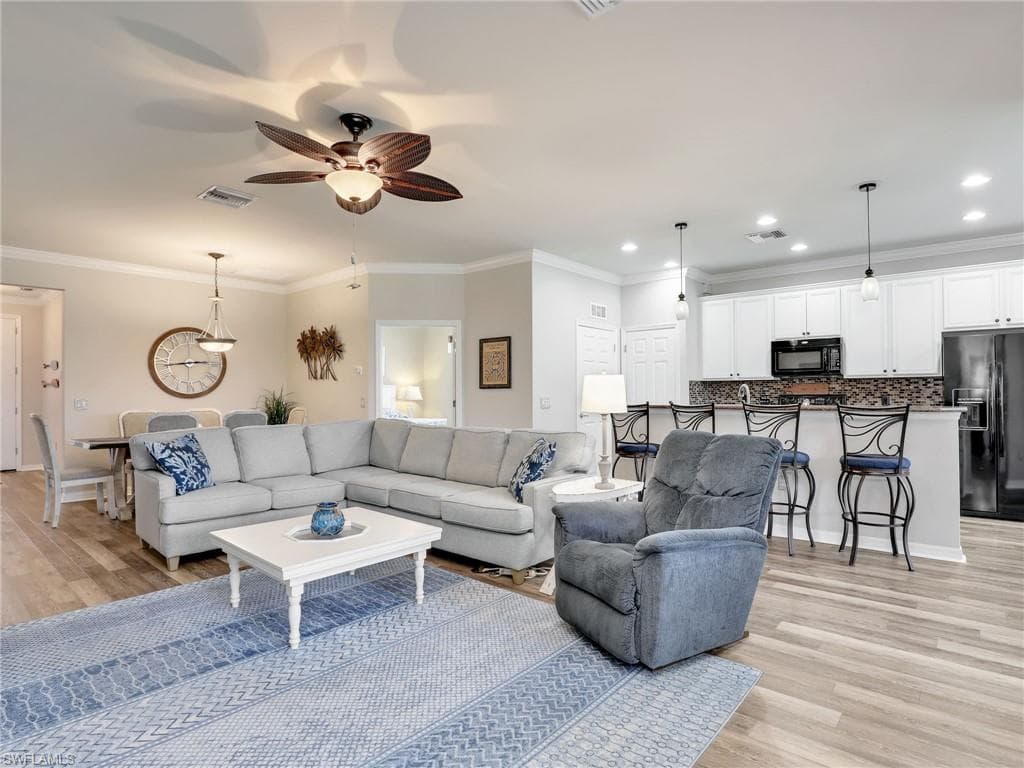 15100 Danios DR, BONITA SPRINGS FL 34135-3