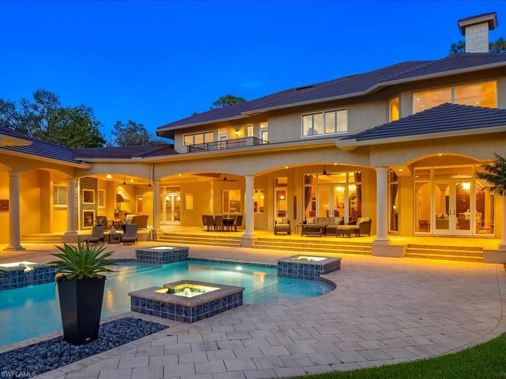 741 Hickory RD, NAPLES FL 34108-6