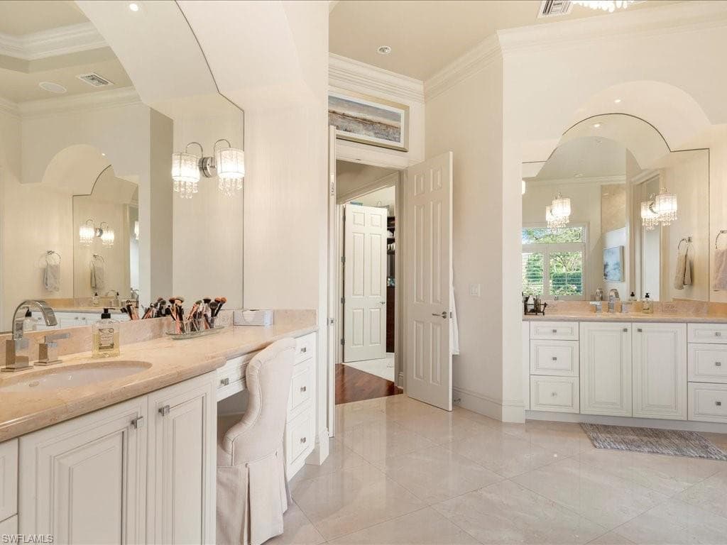 741 Hickory RD, NAPLES FL 34108-27