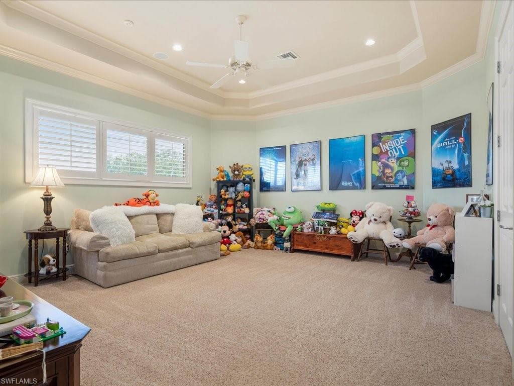 741 Hickory RD, NAPLES FL 34108-36